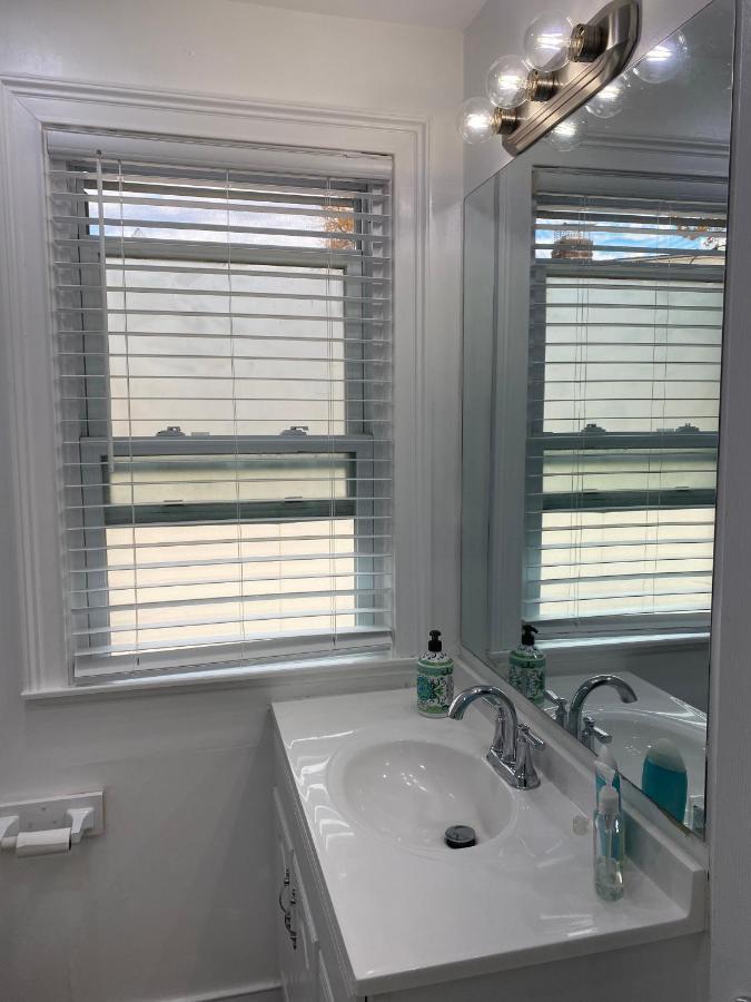 Cozy Private Bedrooms Kitchen Wifi イングルウッド エクステリア 写真