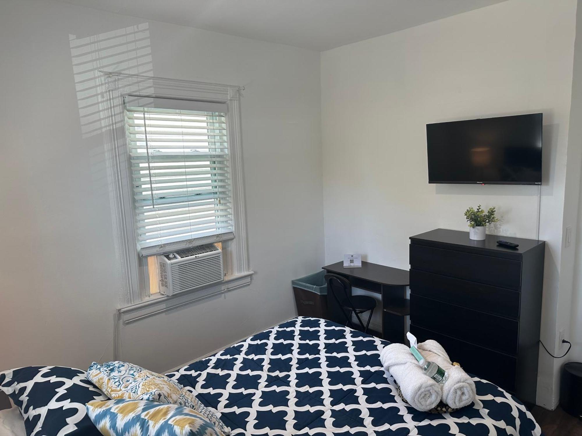 Cozy Private Bedrooms Kitchen Wifi イングルウッド エクステリア 写真